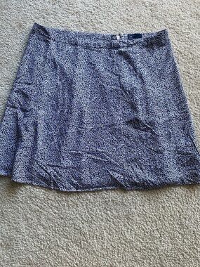 Gap lined lightweight skirt